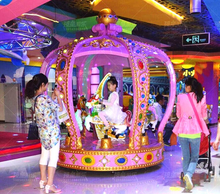 兒童樂園設備6座皇冠戰(zhàn)馬